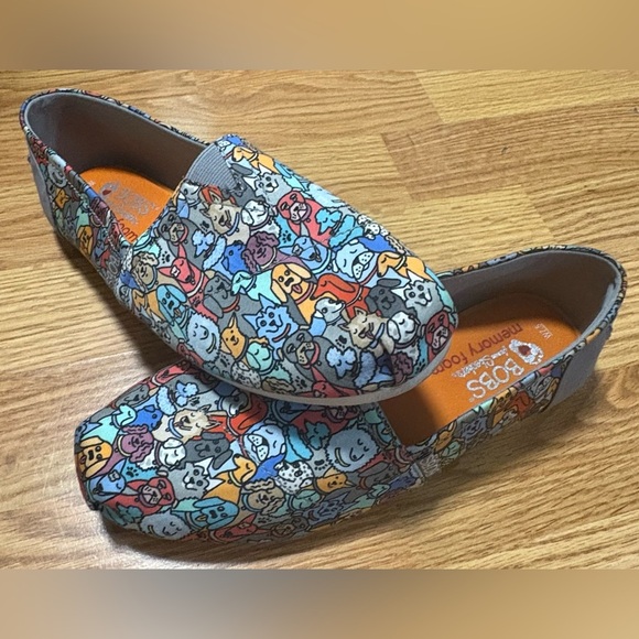Skechers Colorful Dog Print Loafers - Picture 1 of 7